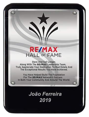 remax hall of fame plaque